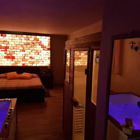 Hotel Biancaneve & 3*