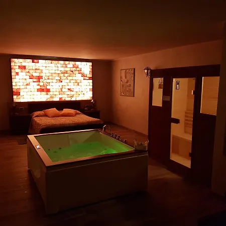 Hotel Biancaneve & 3*